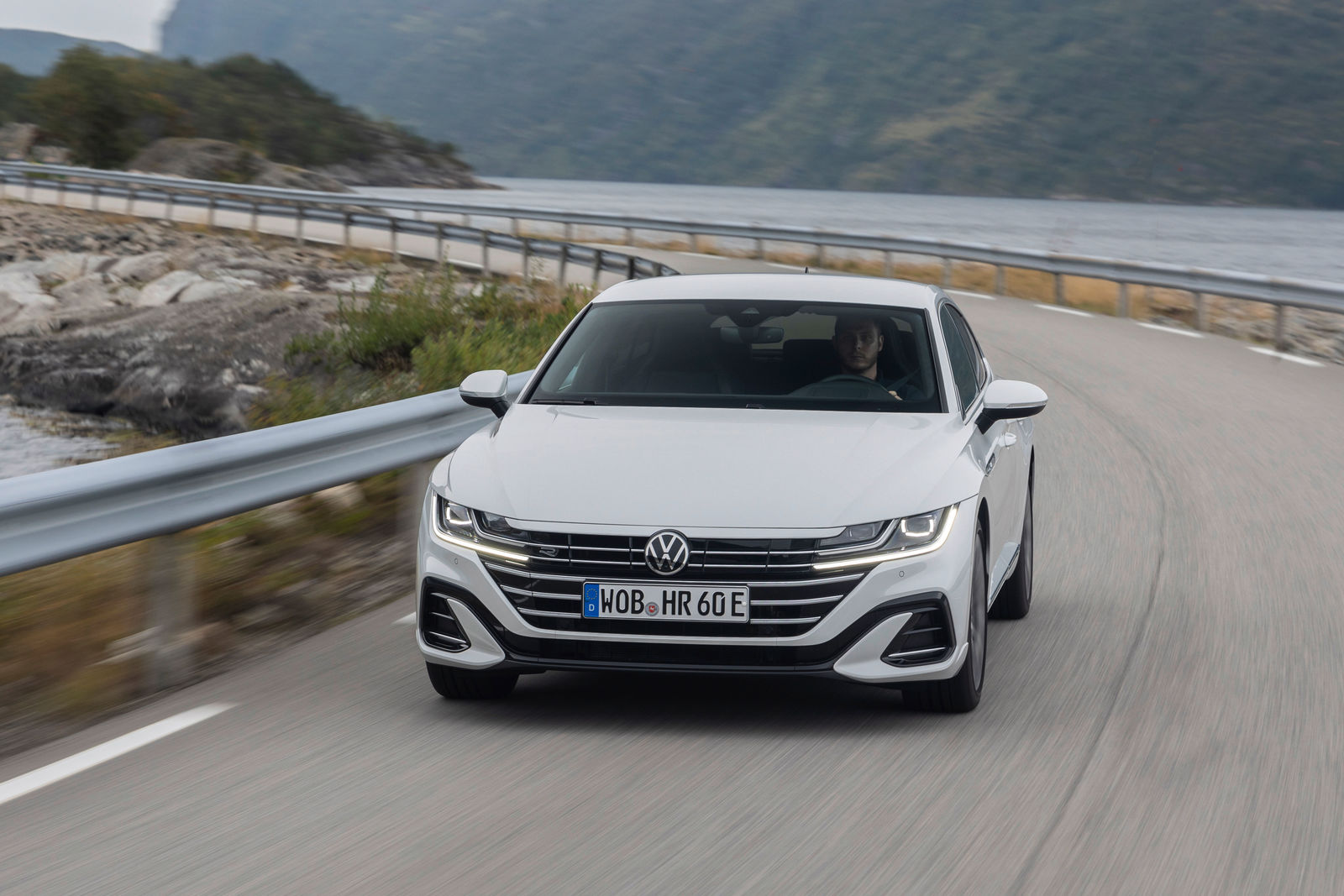 Volkswagen Arteon Shooting Brake 1.4 TSI Plug-In-Hybrid
