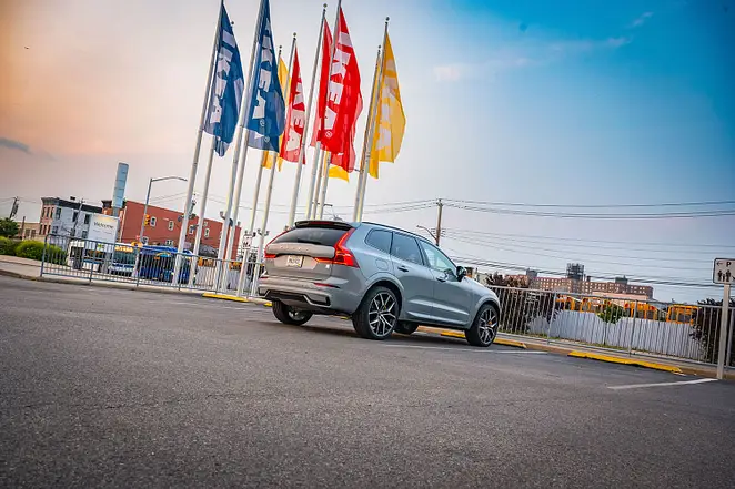 Volvo XC60 T8 eAWD Polestar Engineered