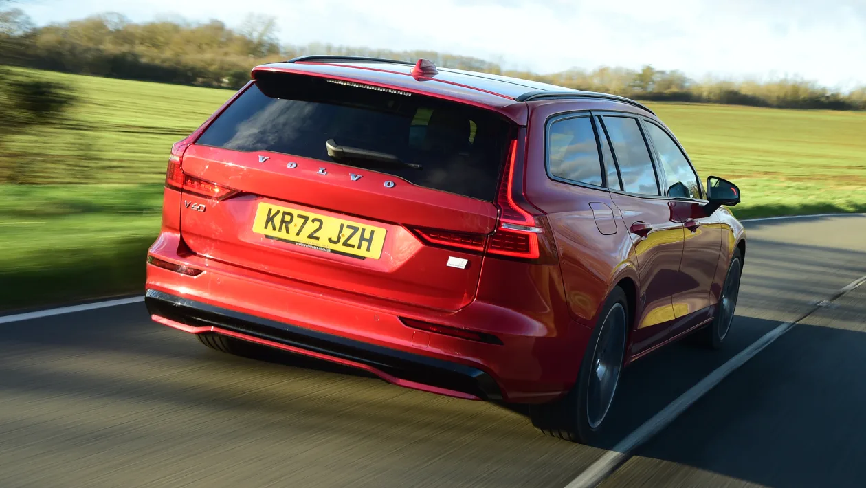 Volvo V60 Recharge PHEV T6