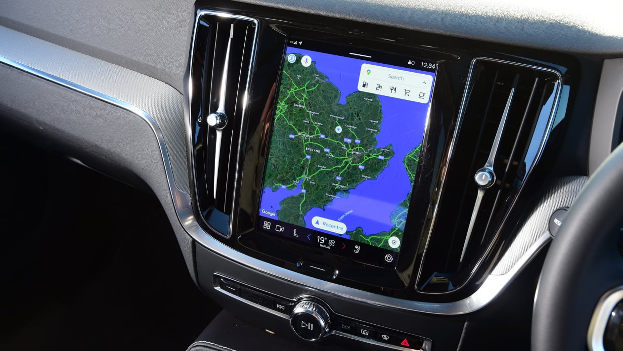 Volvo V60 Recharge PHEV T6
